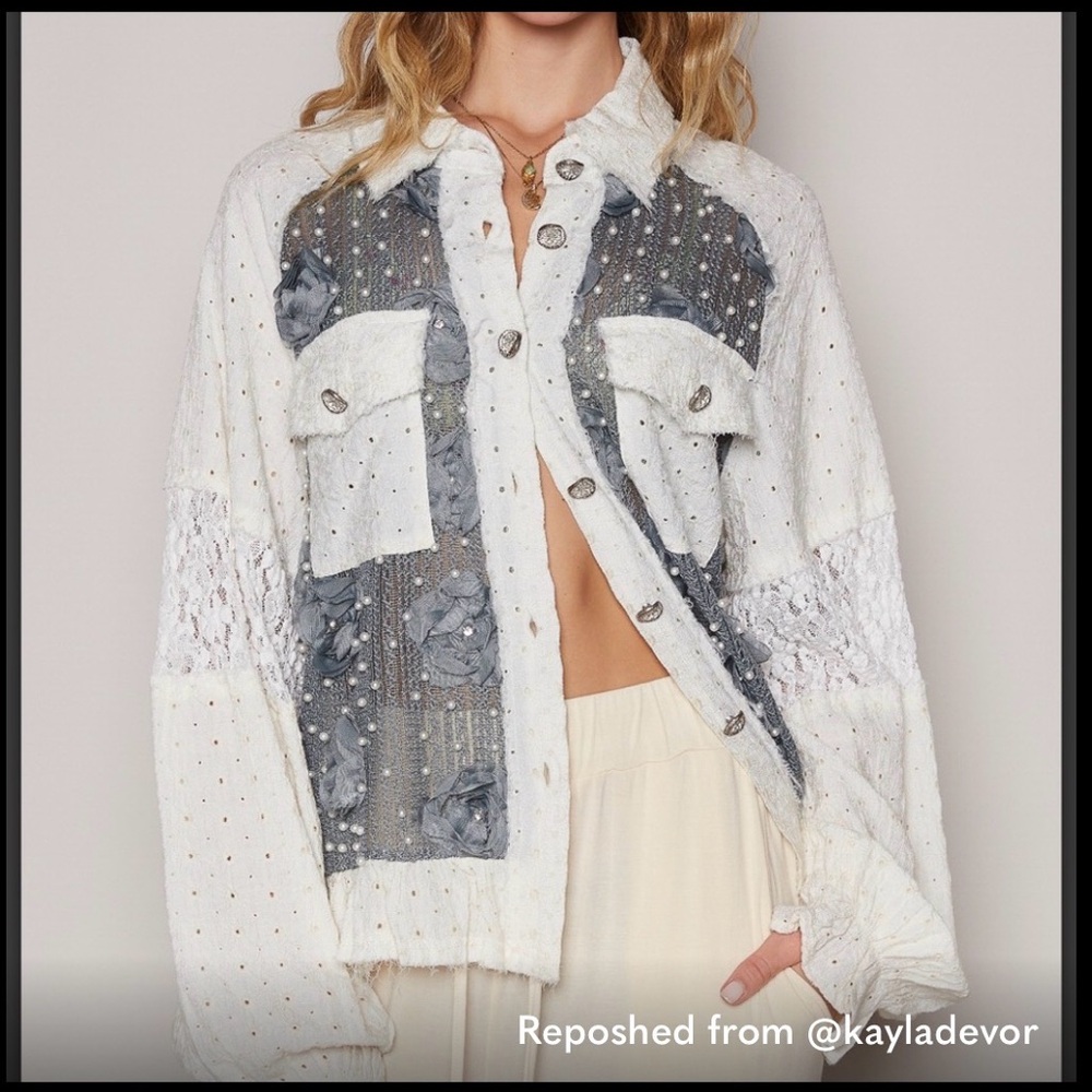 POL Cream and Peach Floral Jacket